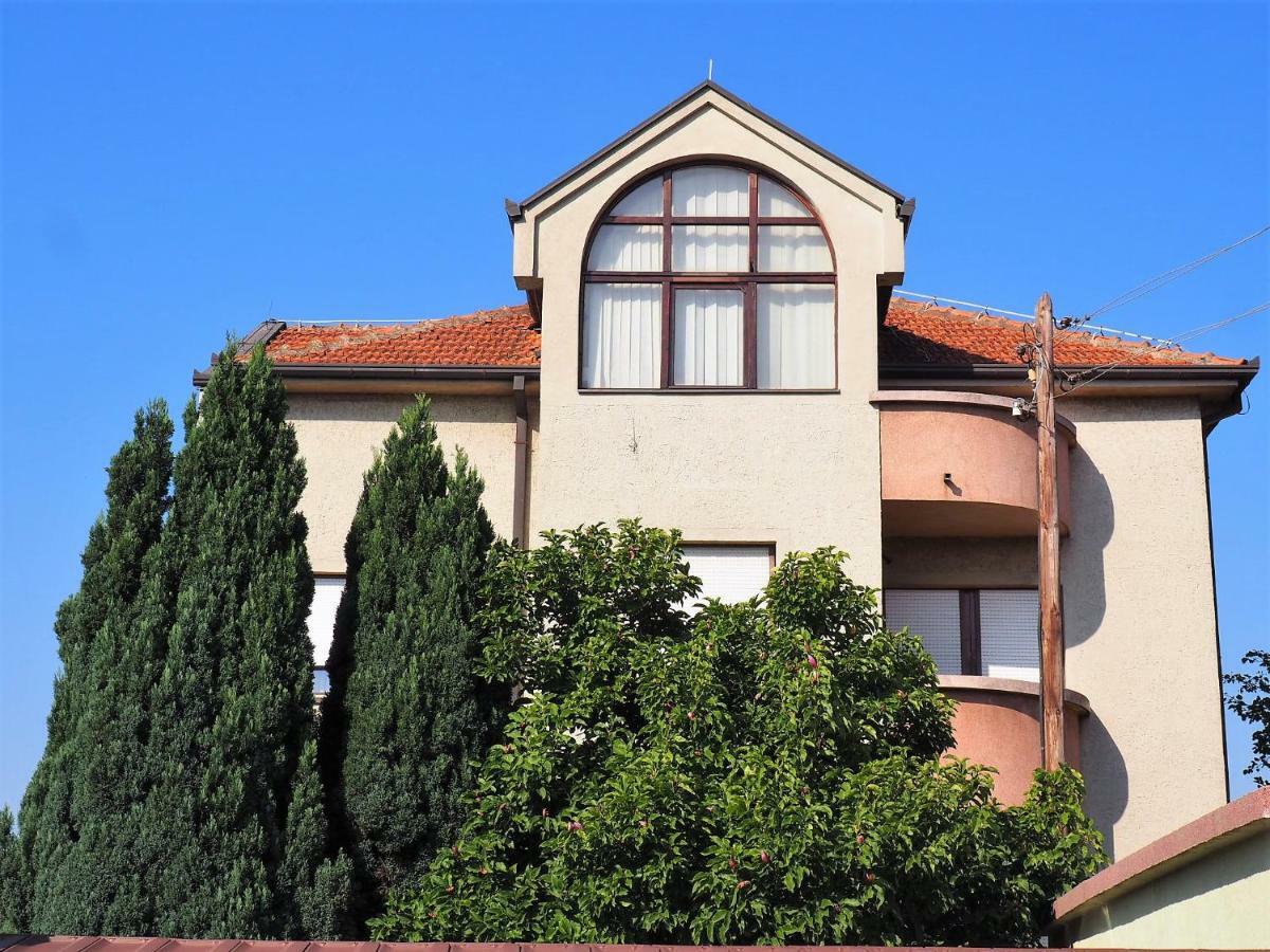 Guest House Stefanovic 브라네 외부 사진